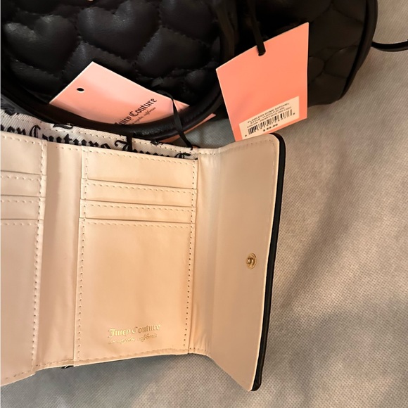 Chic Black Quilted Handbag and Wallet - Picture 2 of 5